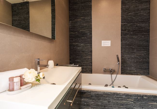 Апартаменты на Nice -  METROPOLE, Appartement avec balcon, centre ville by RIVIERA HOLIDAY HOMES  Апартаменты на Nice -  METROPOLE, Appartement avec balcon, centre ville by RIVIERA HOLIDAY HOMES