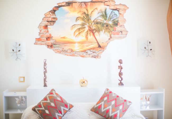 Вилла на Nice - LA CASETTA DEI FIORI, Terrasse avec Piscine by RIVIERA HOLIDAY HOMES Вилла на Nice - LA CASETTA DEI FIORI, Terrasse avec Piscine by RIVIERA HOLIDAY HOMES