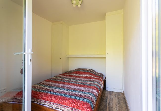 Вилла на Juan-les-Pins -  VILLA LES ONDES, Charmente Villa, terrase, jardin avec piscine by RIVIERA HOLIDAY HOMES  Вилла на Juan-les-Pins -  VILLA LES ONDES, Charmente Villa, terrase, jardin avec piscine by RIVIERA HOLIDAY HOMES