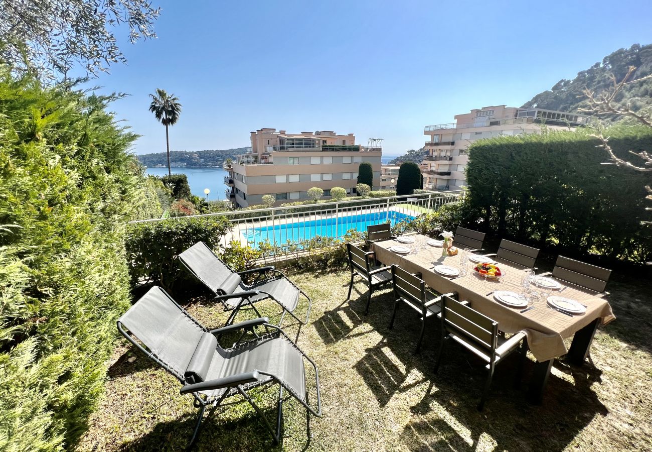 Апартаменты на Вильфранш-сюр-Мер - JARDIN FIGUIERS, grande terrasse  jardin vue mer, piscine  by RIVIERA HOLIDAY HOMES 