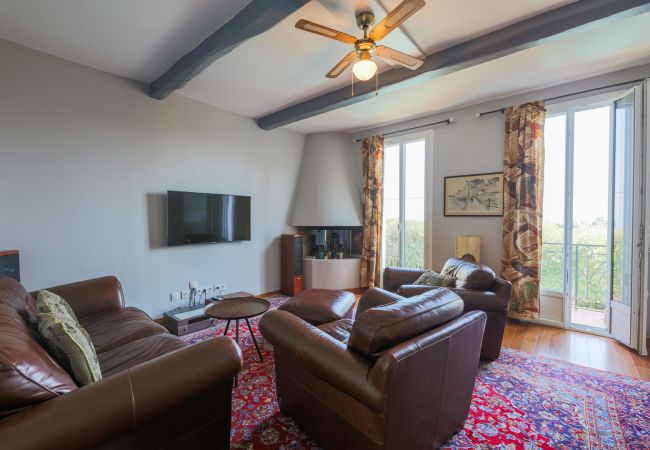 Вилла на Vence - LA VENCIANNE II  Grande Villa avec jardin, piscine  by RIVIERA HOLIDAY HOMES Вилла на Vence - LA VENCIANNE II  Grande Villa avec jardin, piscine  by RIVIERA HOLIDAY HOMES