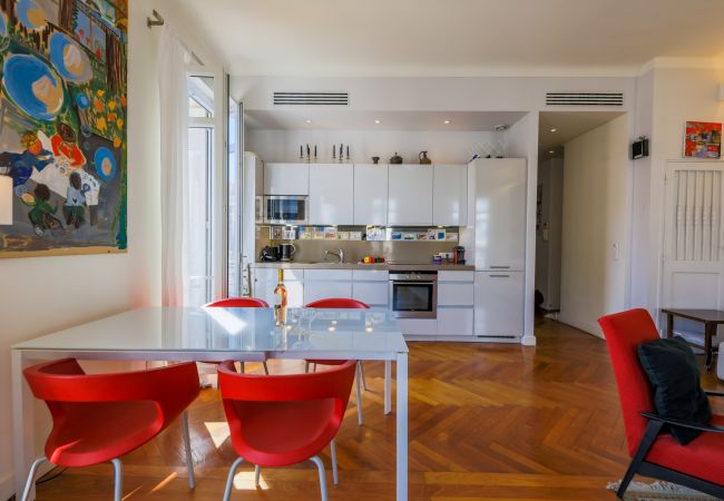 Апартаменты на Nice -  VICTOR HUGO PALAIS, Bel appartement  BY RIVIERA HOLIDAY HOMES  Апартаменты на Nice -  VICTOR HUGO PALAIS, Bel appartement  BY RIVIERA HOLIDAY HOMES