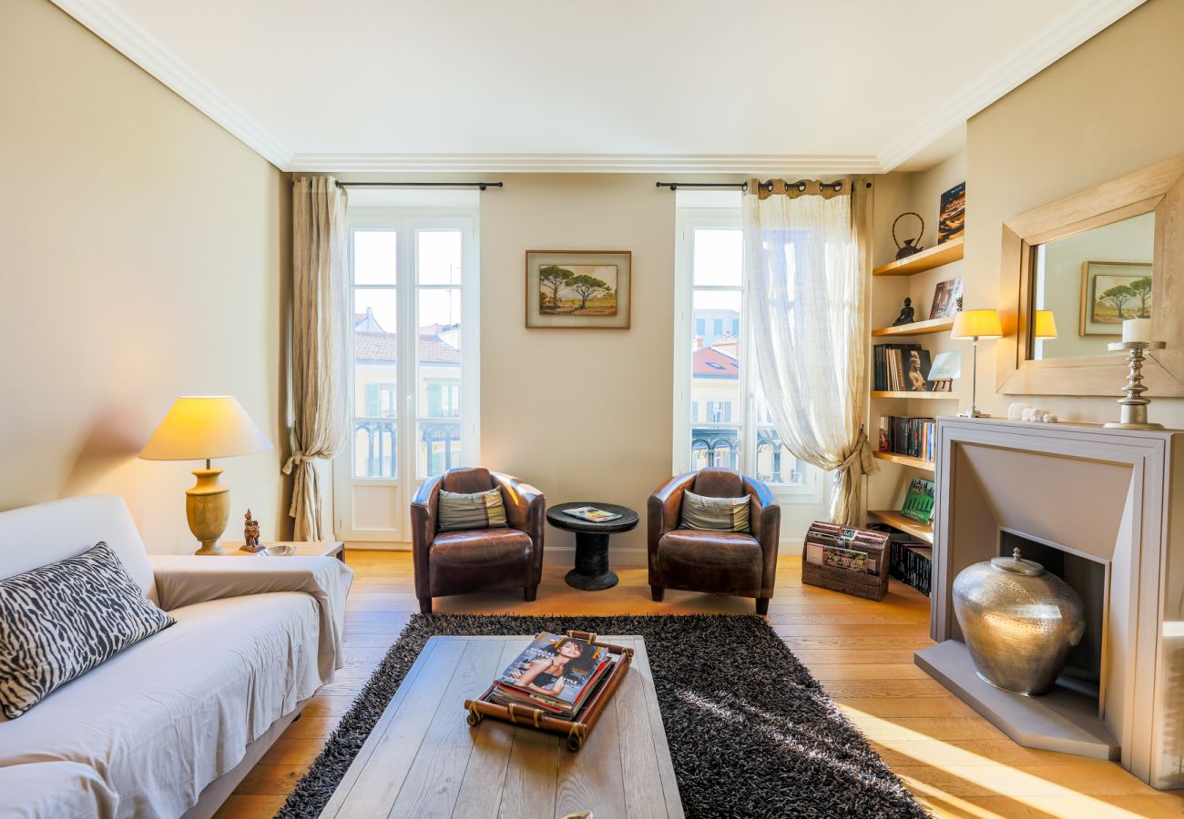 Апартаменты на Ницца / Nice - VUE MAGENTA bel appartement dans le centre ville by Riviera Holiday Homes