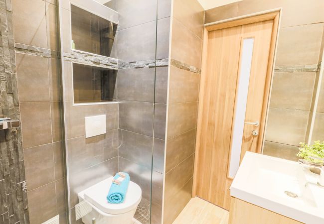 Апартаменты на Nice - MASSENET PIETONNE Quartier Carre d'Or by Riviera Holiday Homes Апартаменты на Nice - MASSENET PIETONNE Quartier Carre d'Or by Riviera Holiday Homes