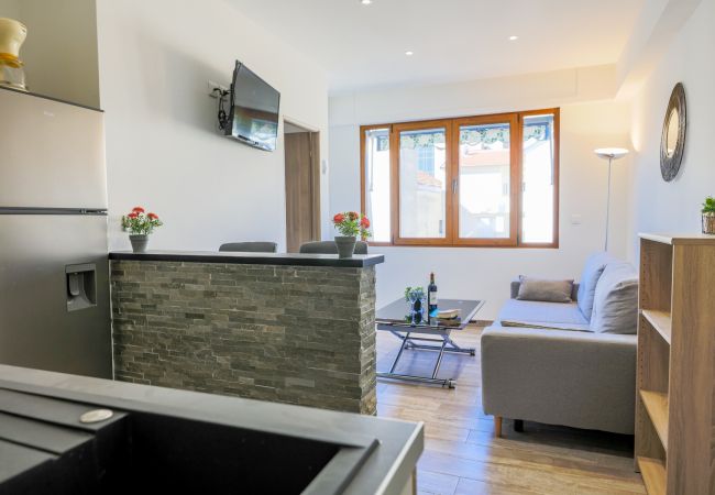 Апартаменты на Nice - MASSENET PIETONNE Quartier Carre d'Or by Riviera Holiday Homes Апартаменты на Nice - MASSENET PIETONNE Quartier Carre d'Or by Riviera Holiday Homes