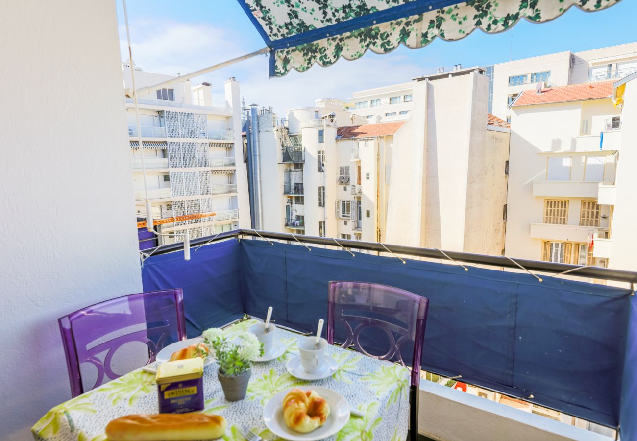 Апартаменты на Ницца / Nice - MASSENET PIETONNE Quartier Carre d'Or by Riviera Holiday Homes
