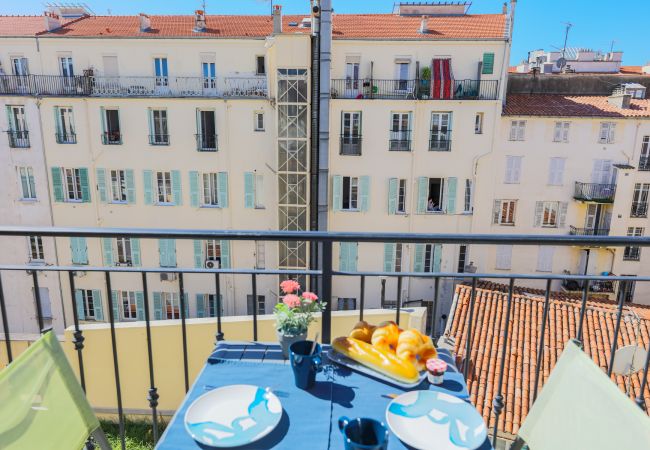 Апартаменты на Nice - THE LIBERTY By Riviera Holiday Homes  Апартаменты на Nice - THE LIBERTY By Riviera Holiday Homes