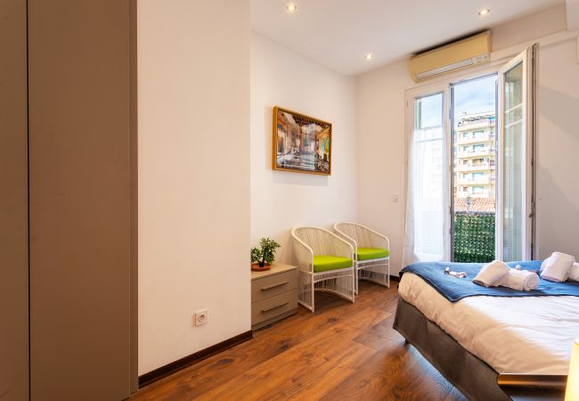 Апартаменты на Nice - BAMBOO PLAGE AP4220 by Riviera Holiday Homes  Апартаменты на Nice - BAMBOO PLAGE AP4220 by Riviera Holiday Homes