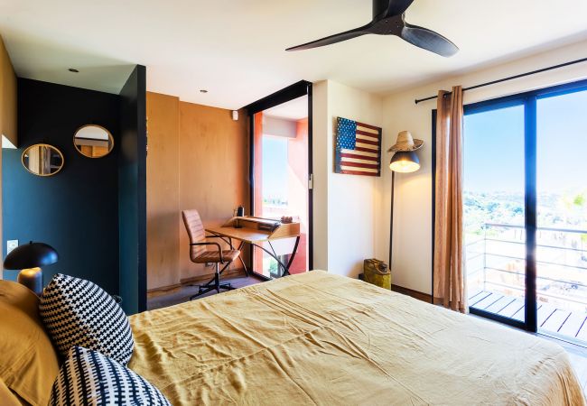 Вилла на Nice - VILLA SUNSET BY RIVIERA HOLIDAY HOMES Вилла на Nice - VILLA SUNSET BY RIVIERA HOLIDAY HOMES