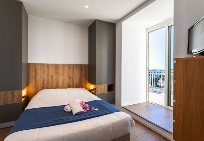 Апартаменты на Nice - VUE DES ANGES by Riviera Holiday Homes Апартаменты на Nice - VUE DES ANGES by Riviera Holiday Homes