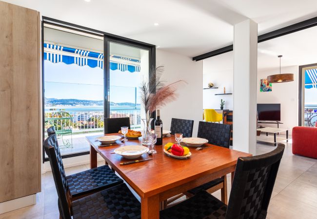 Апартаменты на Nice - VUE DES ANGES by Riviera Holiday Homes Апартаменты на Nice - VUE DES ANGES by Riviera Holiday Homes