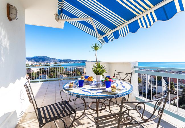 Апартаменты на Nice - VUE DES ANGES by Riviera Holiday Homes Апартаменты на Nice - VUE DES ANGES by Riviera Holiday Homes