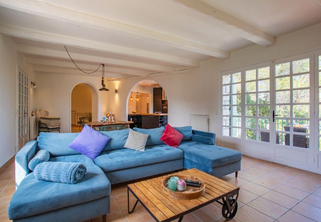 Вилла на Mandelieu-la-Napoule - VILLA JUSTINE VI4239 By Riviera Holiday Homes Вилла на Mandelieu-la-Napoule - VILLA JUSTINE VI4239 By Riviera Holiday Homes