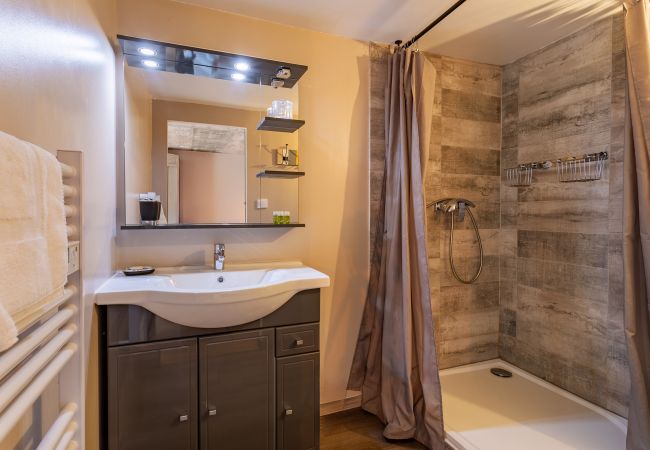 Вилла на Mandelieu-la-Napoule - VILLA JUSTINE VI4239 By Riviera Holiday Homes Вилла на Mandelieu-la-Napoule - VILLA JUSTINE VI4239 By Riviera Holiday Homes