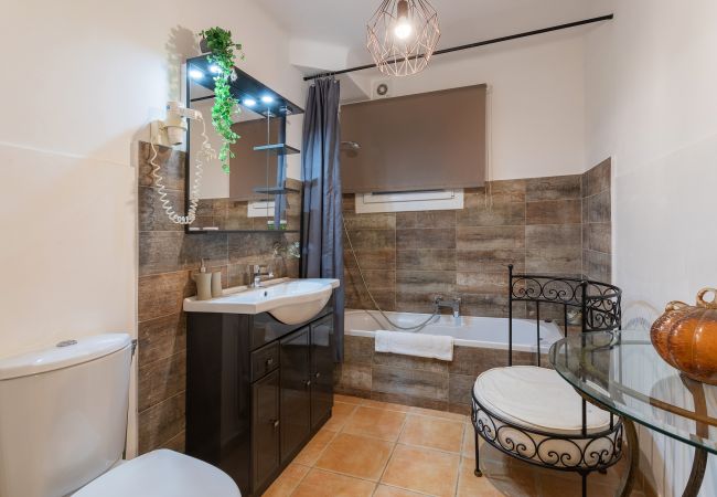 Вилла на Mandelieu-la-Napoule - VILLA JUSTINE VI4239 By Riviera Holiday Homes Вилла на Mandelieu-la-Napoule - VILLA JUSTINE VI4239 By Riviera Holiday Homes