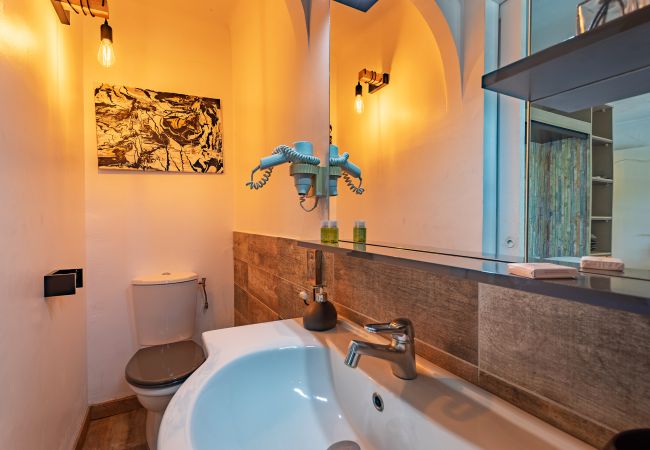 Вилла на Mandelieu-la-Napoule - VILLA JUSTINE VI4239 By Riviera Holiday Homes Вилла на Mandelieu-la-Napoule - VILLA JUSTINE VI4239 By Riviera Holiday Homes