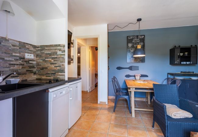 Вилла на Mandelieu-la-Napoule - VILLA JUSTINE VI4239 By Riviera Holiday Homes Вилла на Mandelieu-la-Napoule - VILLA JUSTINE VI4239 By Riviera Holiday Homes