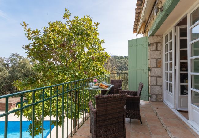 Вилла на Mandelieu-la-Napoule - VILLA JUSTINE VI4239 By Riviera Holiday Homes Вилла на Mandelieu-la-Napoule - VILLA JUSTINE VI4239 By Riviera Holiday Homes