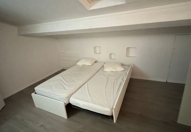 Апартаменты на Cannes - 48 rue des Serbes top floor Апартаменты на Cannes - 48 rue des Serbes top floor