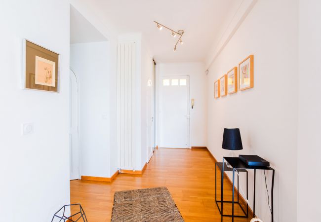 Апартаменты на Villefranche-sur-Mer - Terrace on the bay 2 by Riviera Holiday Homes  Апартаменты на Villefranche-sur-Mer - Terrace on the bay 2 by Riviera Holiday Homes