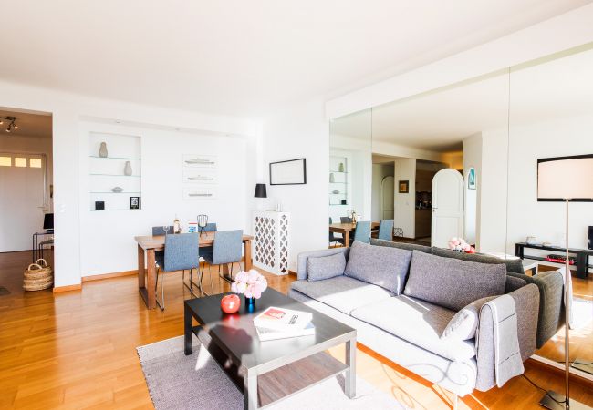 Апартаменты на Villefranche-sur-Mer - Terrace on the bay 2 by Riviera Holiday Homes  Апартаменты на Villefranche-sur-Mer - Terrace on the bay 2 by Riviera Holiday Homes
