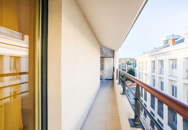 Апартаменты на Nice - PALAIS LIBERTE 4 By Riviera Holiday Homes Апартаменты на Nice - PALAIS LIBERTE 4 By Riviera Holiday Homes