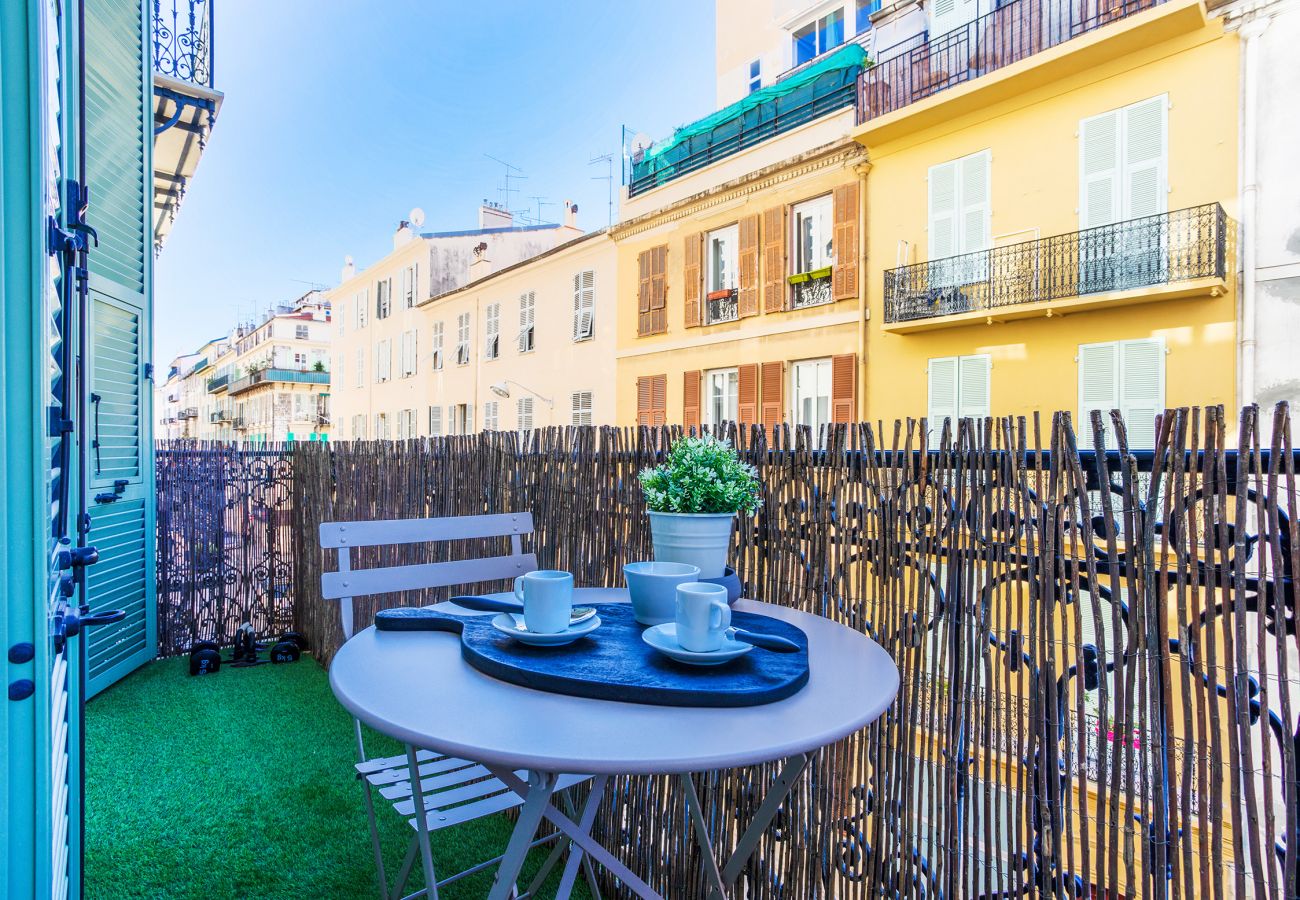Апартаменты на Ницца / Nice - LE WILSON BY RIVIERA HOLIDAY HOMES