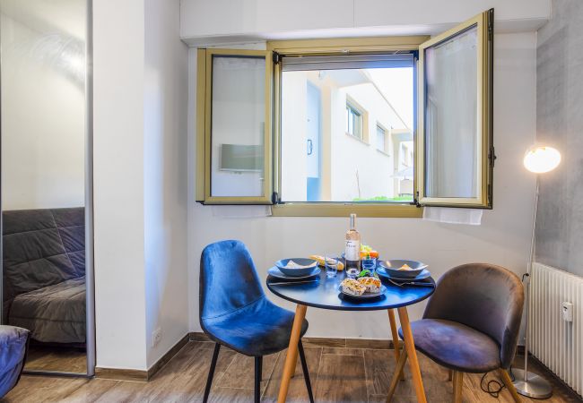 Квартира-студия на Beaulieu-sur-Mer - BEAULIEU MARINA By Riviera Holiday Homes Квартира-студия на Beaulieu-sur-Mer - BEAULIEU MARINA By Riviera Holiday Homes