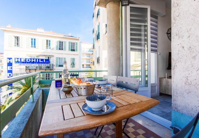 Апартаменты на Ницца / Nice - LE TIVOLI II By Riviera Holiday Homes 