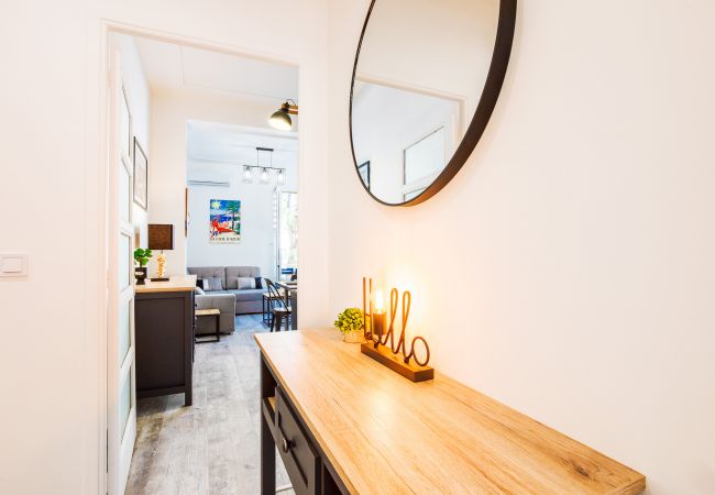 Апартаменты на Nice - LE TIVOLI II By Riviera Holiday Homes  Апартаменты на Nice - LE TIVOLI II By Riviera Holiday Homes