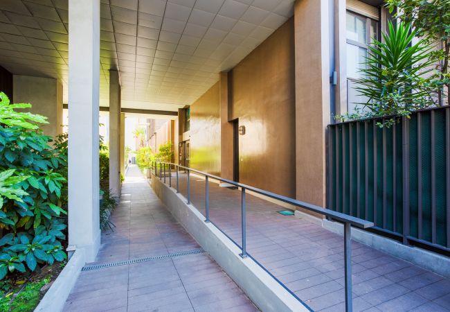 Апартаменты на Nice - VICTOR  HUGO II Appartement moderne avec terrasse by Riviera Holiday Homes Апартаменты на Nice - VICTOR  HUGO II Appartement moderne avec terrasse by Riviera Holiday Homes