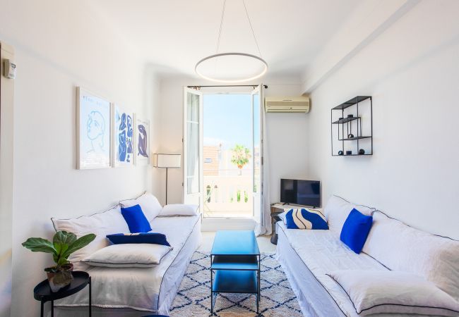 Апартаменты на Ницца / Nice - COSY GARNIER by Riviera Holiday Homes 