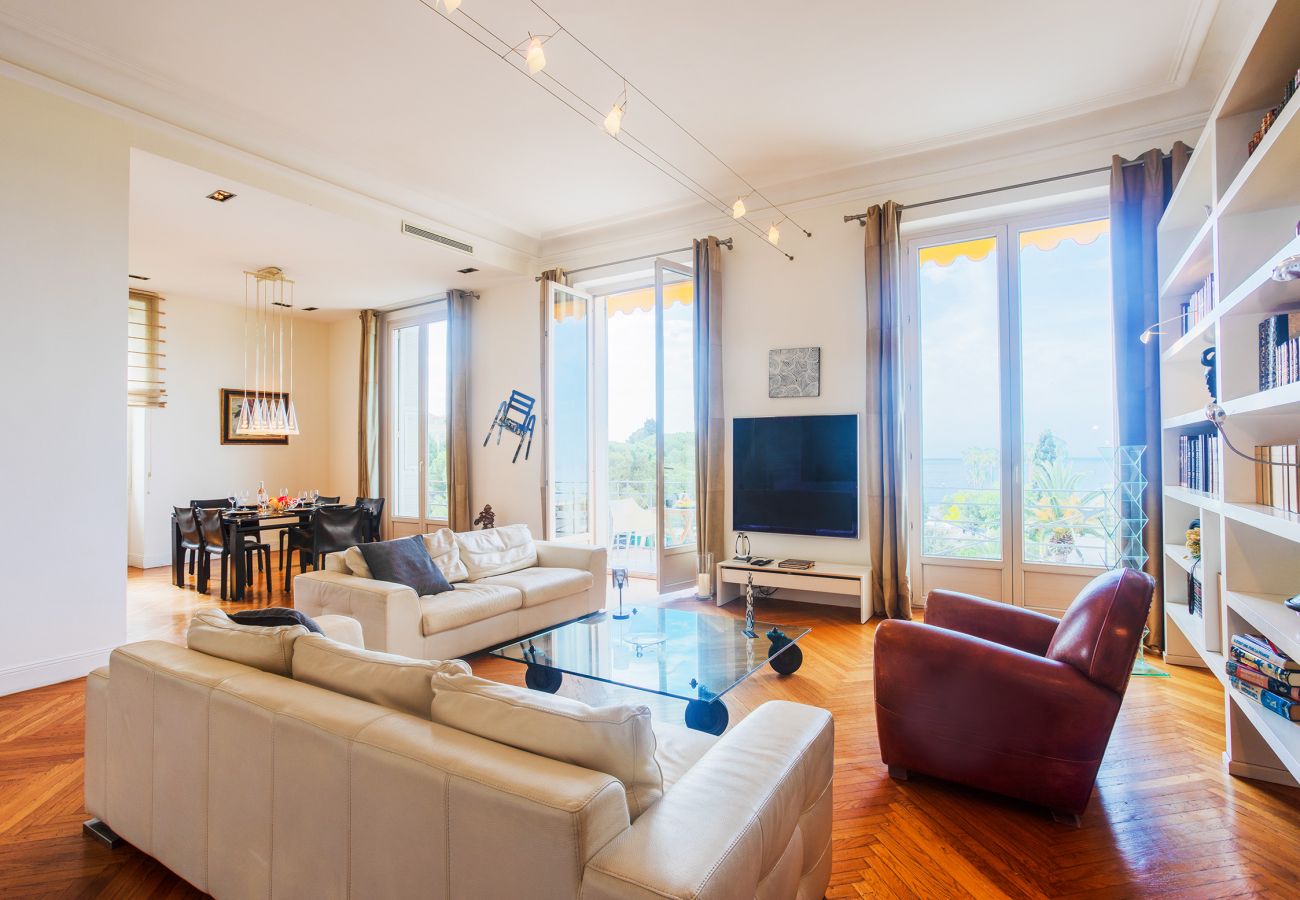Апартаменты на Ницца / Nice - PALAIS ALBERT 1ER By Riviera Holiday Homes