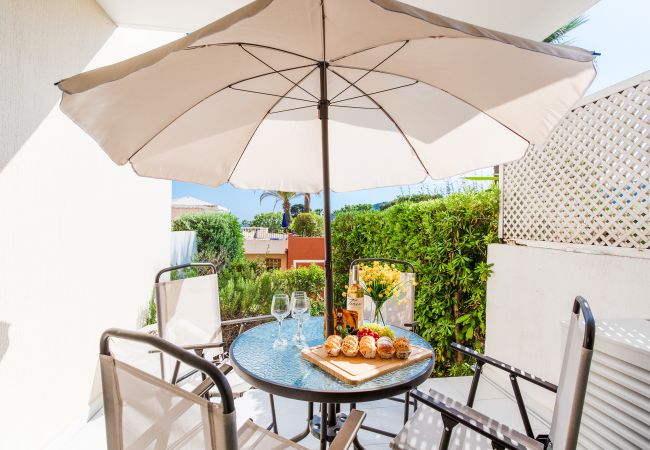 Апартаменты на Villefranche-sur-Mer - L'ANGE GARDIEN III By Riviera Holiday Homes Апартаменты на Villefranche-sur-Mer - L'ANGE GARDIEN III By Riviera Holiday Homes