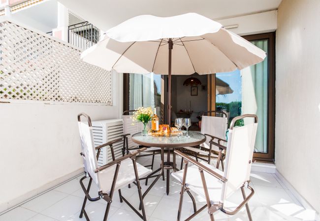 Апартаменты на Villefranche-sur-Mer - L'ANGE GARDIEN III By Riviera Holiday Homes Апартаменты на Villefranche-sur-Mer - L'ANGE GARDIEN III By Riviera Holiday Homes