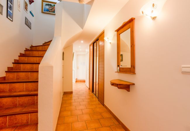 Вилла на Nice - VILLA ESCALINADA By Rivera Holiday Homes Вилла на Nice - VILLA ESCALINADA By Rivera Holiday Homes