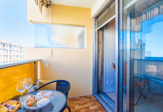 Квартира-студия на Nice - Studio Emeraudes By Riviera Holiday Homes Квартира-студия на Nice - Studio Emeraudes By Riviera Holiday Homes