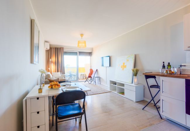 Квартира-студия на Nice - Studio Emeraudes By Riviera Holiday Homes Квартира-студия на Nice - Studio Emeraudes By Riviera Holiday Homes
