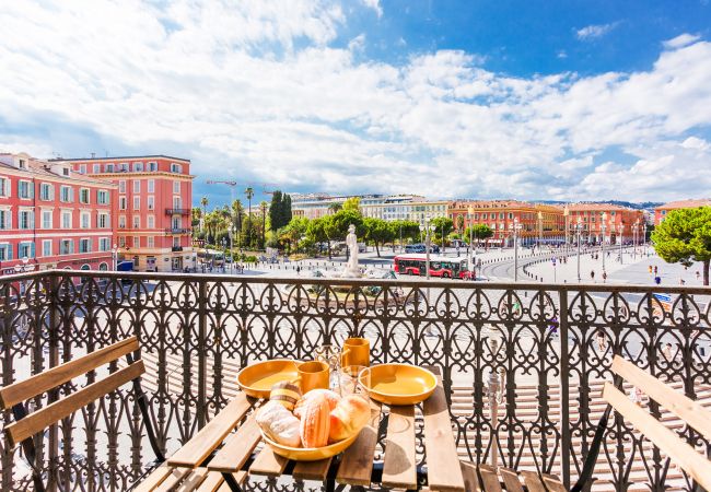 Апартаменты на Nice - MASSENA By Riviera Holiday Homes Апартаменты на Nice - MASSENA By Riviera Holiday Homes