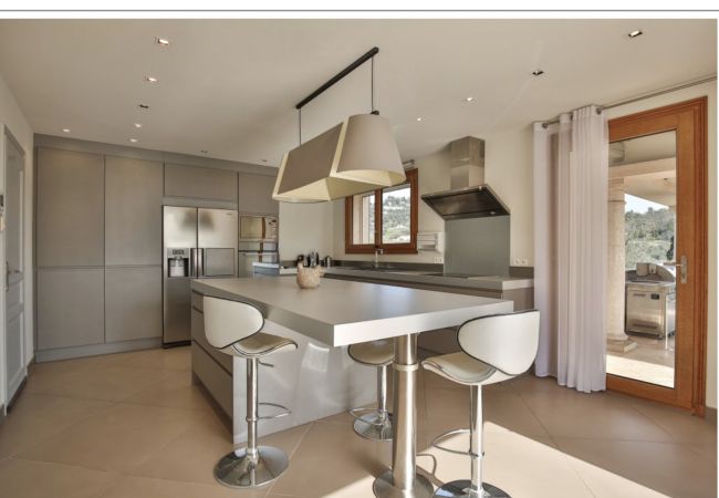 Вилла на Châteauneuf-Grasse - Villa Ock en Bourg - Etoiles du Sud Вилла на Châteauneuf-Grasse - Villa Ock en Bourg - Etoiles du Sud