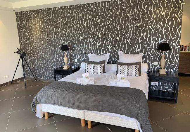 Вилла на Châteauneuf-Grasse - Villa Ock en Bourg - Etoiles du Sud Вилла на Châteauneuf-Grasse - Villa Ock en Bourg - Etoiles du Sud