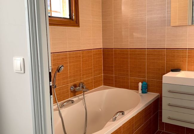 Вилла на Châteauneuf-Grasse - Villa Ock en Bourg - Etoiles du Sud Вилла на Châteauneuf-Grasse - Villa Ock en Bourg - Etoiles du Sud