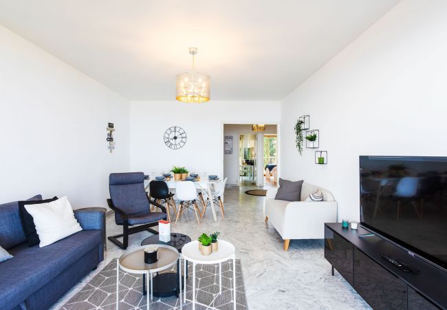 Апартаменты на Nice - LE SIRIUS BY RIVIERA HOLIDAY HOMES Апартаменты на Nice - LE SIRIUS BY RIVIERA HOLIDAY HOMES