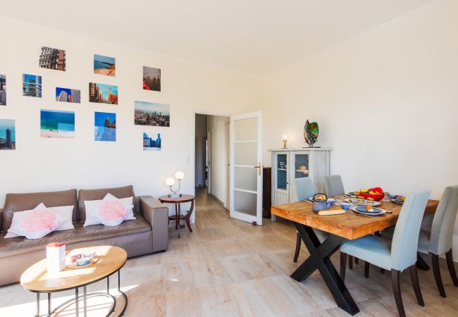 Апартаменты на Nice - L'IMPERIAL AP4318 By Riviera Holiday Homes  Апартаменты на Nice - L'IMPERIAL AP4318 By Riviera Holiday Homes