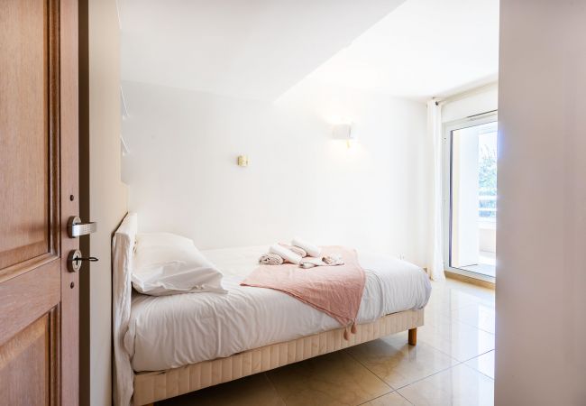 Апартаменты на Eze - EZE VISTA By Riviera Holiday Homes  Апартаменты на Eze - EZE VISTA By Riviera Holiday Homes