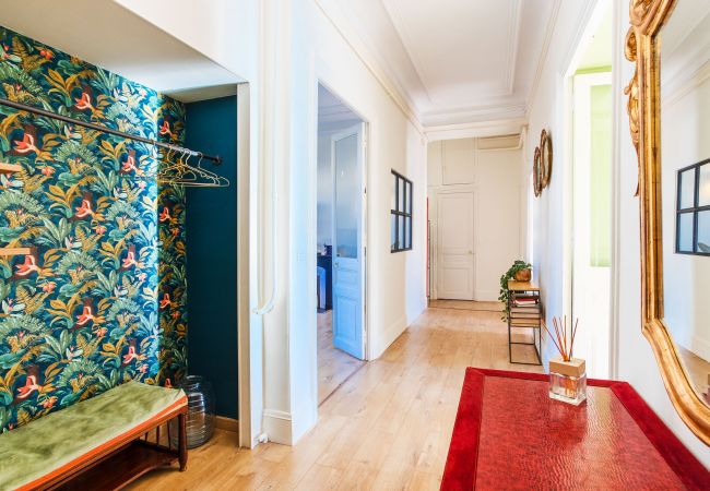 Апартаменты на Nice - LE PALAZZO By Riviera Holiday Homes, Nice Апартаменты на Nice - LE PALAZZO By Riviera Holiday Homes, Nice