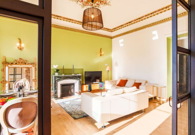 Апартаменты на Nice - LE PALAZZO By Riviera Holiday Homes, Nice Апартаменты на Nice - LE PALAZZO By Riviera Holiday Homes, Nice