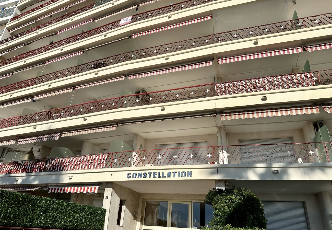 Квартира-студия на Жуан-ле-Пен - LE CONSTELLATION By Riviera Holiday Homes