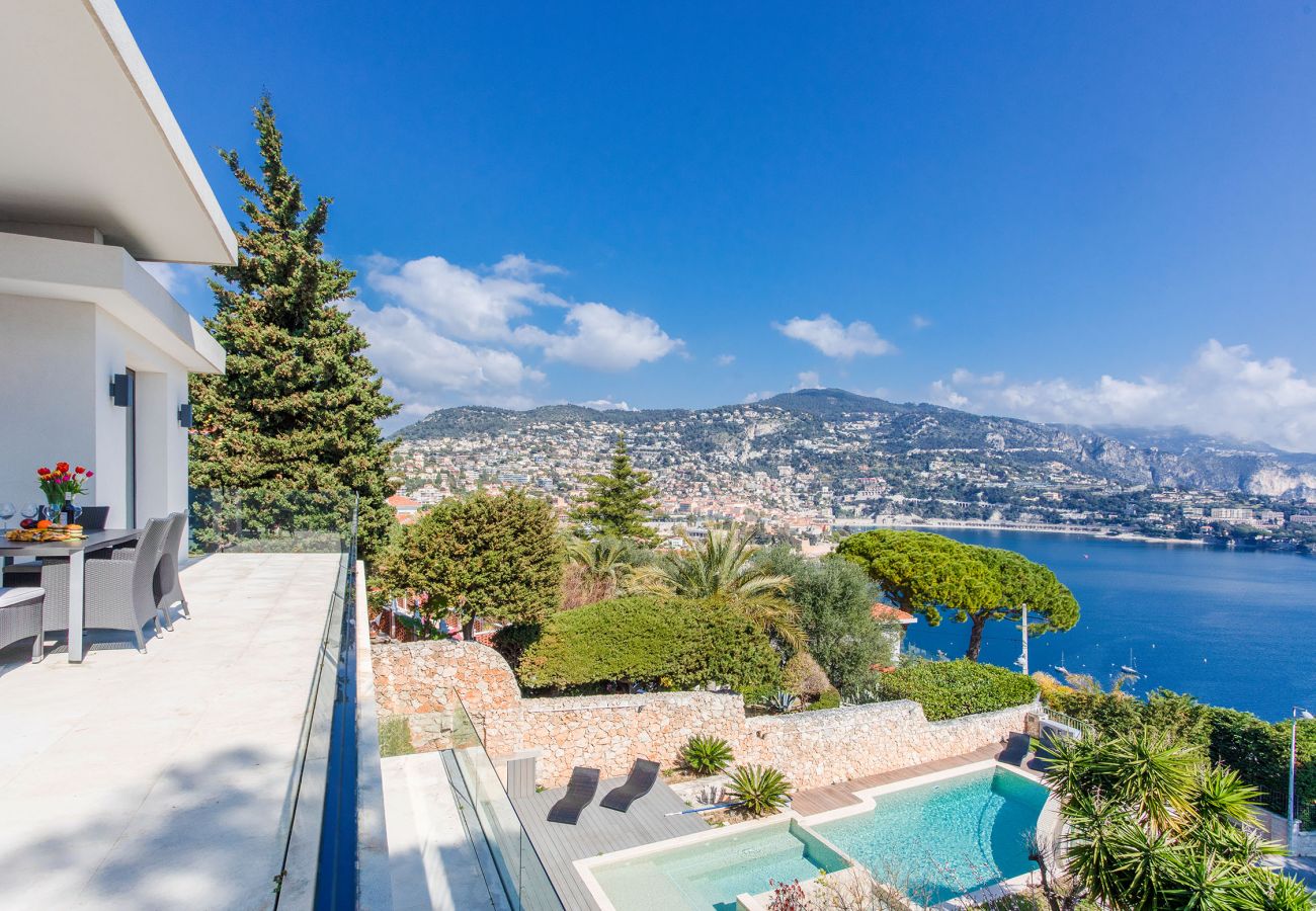Вилла на Ницца / Nice - VILLA HESPERIDES By Riviera Holiday Homes