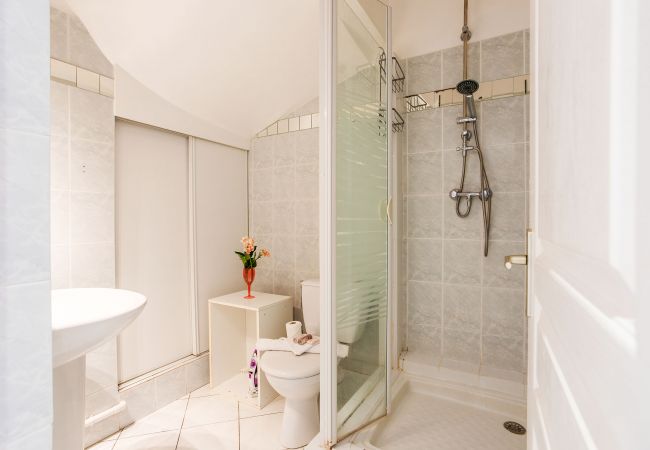 Апартаменты на Villefranche-sur-Mer - LE FLORIDA AP4340 By Riviera Holiday Homes Апартаменты на Villefranche-sur-Mer - LE FLORIDA AP4340 By Riviera Holiday Homes